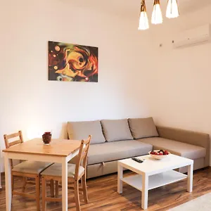 Ultracentral With Balcony - Old Town Apartamento